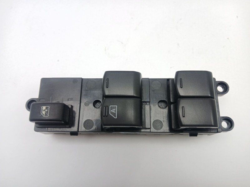 Recambio de maneta elevalunas delantera izquierda para nissan qashqai i (j10, nj10) 2.0 dci referencia OEM IAM 24401BB60B  
