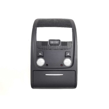 LUZ INTERIOR 8T0947135BF 