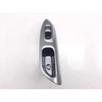 MANDO ELEVALUNAS TRASERO IZQUIERDO 829611KA2A 