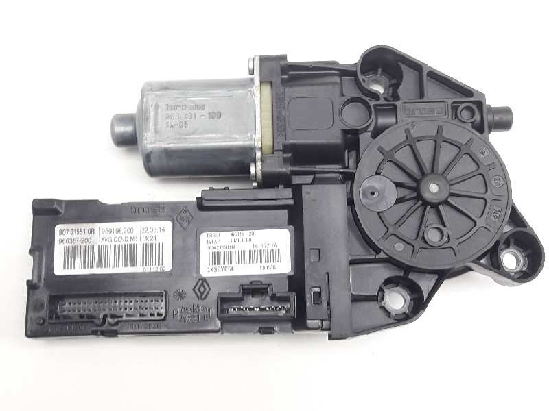 Recambio de motor elevalunas delantero izquierdo para renault megane iii berlina 5 p dynamique referencia OEM IAM 807315510R  