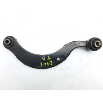 BRAZO SUSPENSION SUPERIOR TRASERO DERECHO 4877012010 