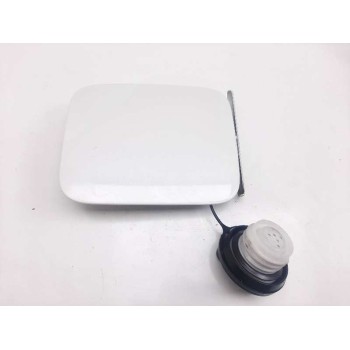 TAPA EXTERIOR COMBUSTIBLE G88301KAMA 