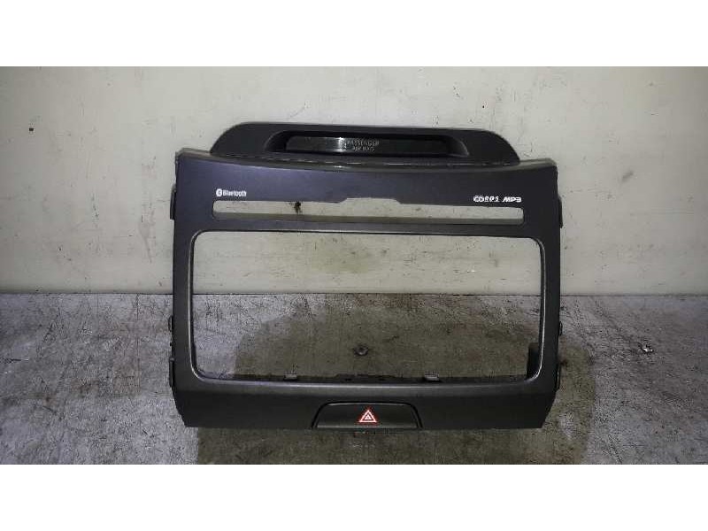 Recambio de warning para kia sportage drive 4x2 referencia OEM IAM 937903U010 959603U000 