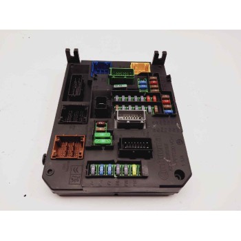 CAJA RELES / FUSIBLES 980668798001 