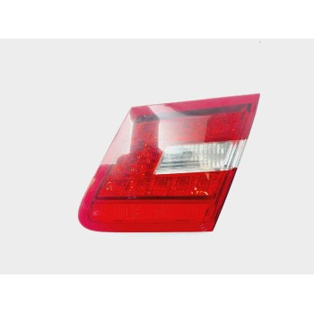 PILOTO TRASERO DERECHO INTERIOR A2078200464 