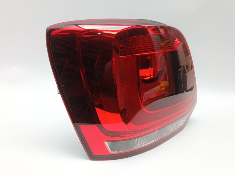 Recambio de piloto trasero izquierdo para volkswagen polo v (6r1, 6c1) 1.2 tsi referencia OEM IAM 6R0945095N 6R0945111B 6R094509