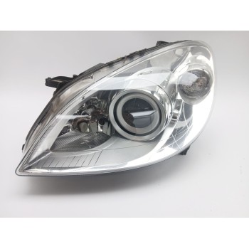 FARO IZQUIERDO A1698205161 030122028703 A1698209826