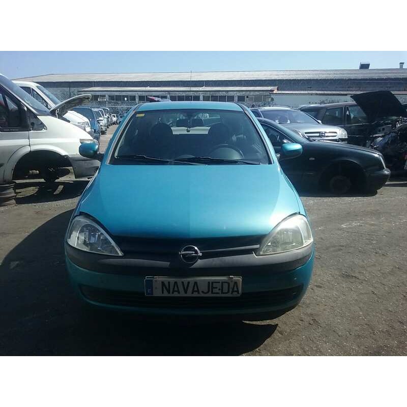 opel corsa c del año 2001