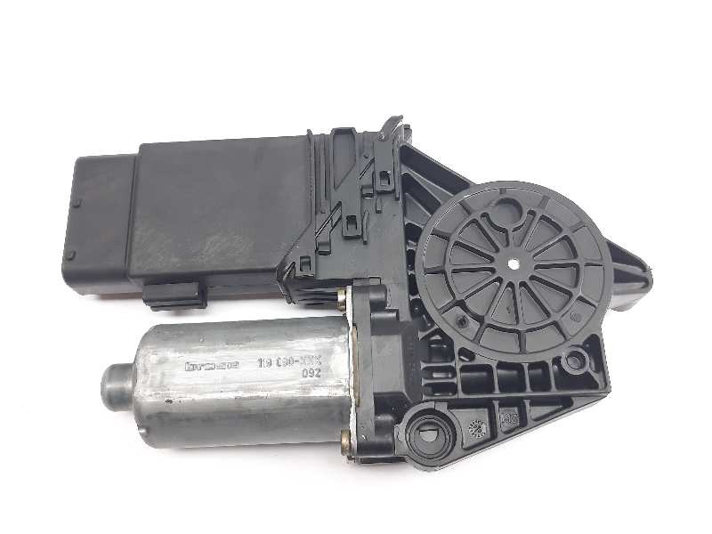 Recambio de motor elevalunas delantero derecho para volkswagen passat berlina (3b3) trendline referencia OEM IAM 0130821694 1054