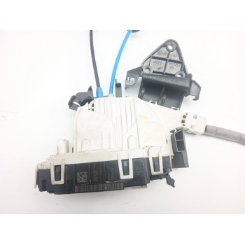 CERRADURA PUERTA TRASERA DERECHA A2047301435 