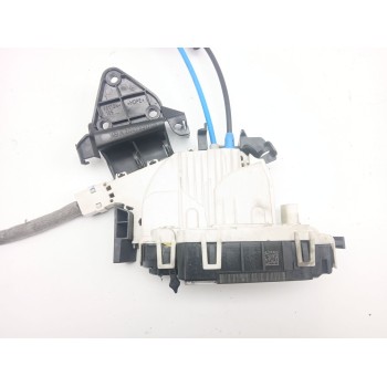 CERRADURA PUERTA TRASERA IZQUIERDA A2047301335 