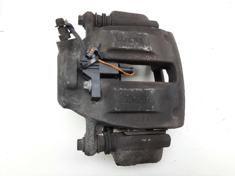 Recambio de pinza freno delantera derecha para mercedes-benz clase c (w203) berlina 270 cdi (203.016) referencia OEM IAM   