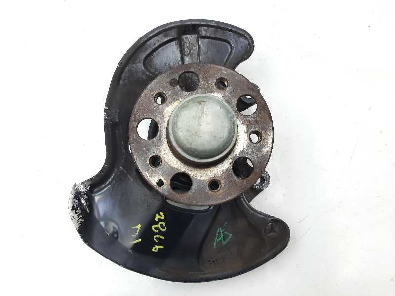 Recambio de mangueta delantera izquierda para mercedes-benz clase c (w203) berlina 270 cdi (203.016) referencia OEM IAM 20900  