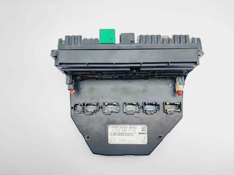 Recambio de caja reles / fusibles para mercedes-benz clase e coupe (207) 350 cdi referencia OEM IAM A2129007104 F005V01002 BOSCH
