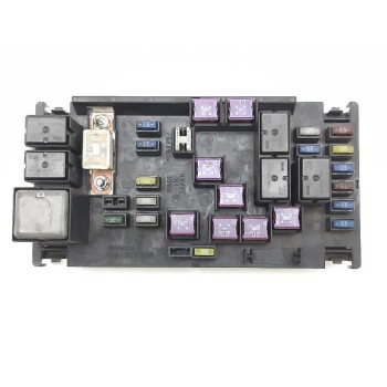 CAJA RELES / FUSIBLES 82241AG060 