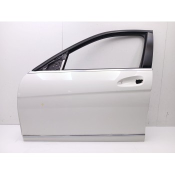 PUERTA DELANTERA IZQUIERDA A2047220110 