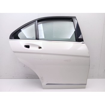 PUERTA TRASERA DERECHA A2047320210 