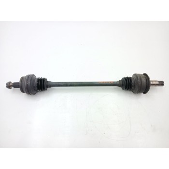 TRANSMISION TRASERA DERECHA A2043502110 