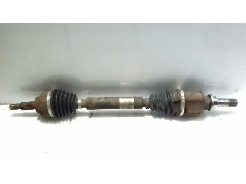 Recambio de transmision delantera izquierda para renault scenic ii confort authentique referencia OEM IAM 8200432516 SIN ABS 