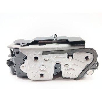 CERRADURA PUERTA TRASERA IZQUIERDA 5TA839015Q 