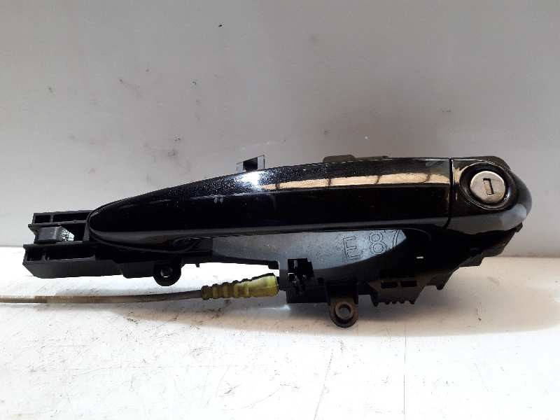 Recambio de maneta exterior delantera izquierda para bmw serie 1 berlina (e81/e87) 120d referencia OEM IAM  NEGRO 