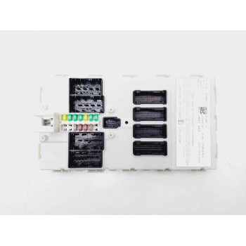 CAJA RELES / FUSIBLES 2611139385 