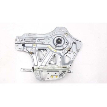 ELEVALUNAS DELANTERO DERECHO 