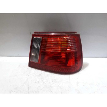 PILOTO TRASERO DERECHO 