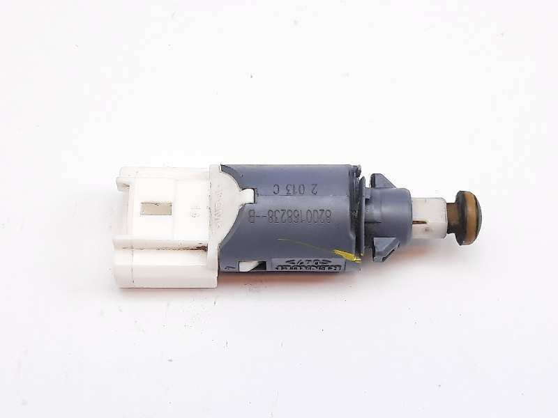 Recambio de interruptor para renault renault master iii furgón furgón (fv) 2.3 dci fwd referencia OEM IAM 8200168238B  