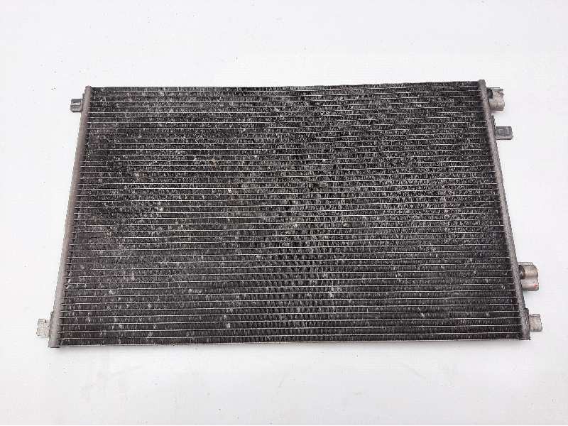 Recambio de condensador / radiador aire acondicionado para renault megane ii berlina 5p dynamique referencia OEM IAM 8200115543 