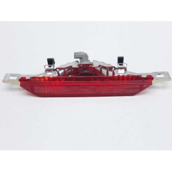 LUZ CENTRAL DE FRENO 