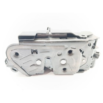 CERRADURA PUERTA TRASERA DERECHA 5TA839016E 