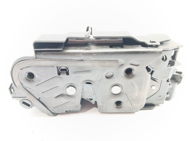 Recambio de cerradura puerta trasera derecha para volkswagen polo vi (aw1, bz1, ae1) 1.0 tsi referencia OEM IAM 5TA839016E  