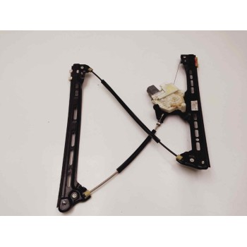 ELEVALUNAS DELANTERO DERECHO 9826076280 9825709680 