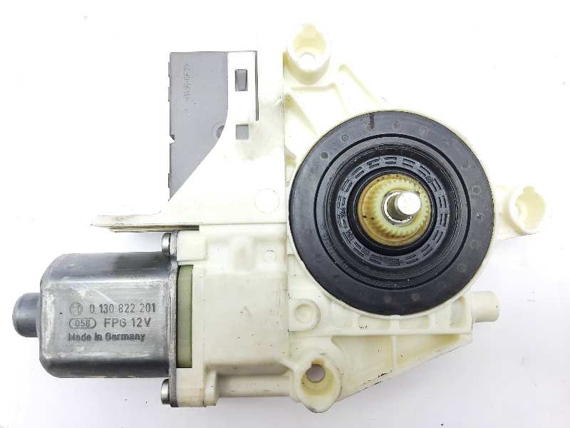Recambio de motor elevalunas trasero izquierdo para peugeot 407 st sport referencia OEM IAM 9646595680 994335104 0130822201