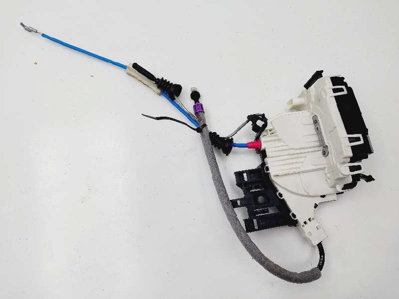 Recambio de cerradura puerta trasera izquierda para mercedes-benz gla (clase 245 g) 220 d referencia OEM IAM A2047302735  