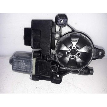 MOTOR ELEVALUNAS TRASERO DERECHO 0130822694 5Q0959812D 