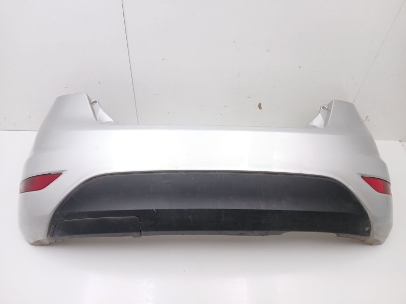 Recambio de paragolpes trasero para ford fiesta vi (cb1, ccn) 1.25 referencia OEM IAM 8A6117906A 8A6117K823E 8A6117K823F