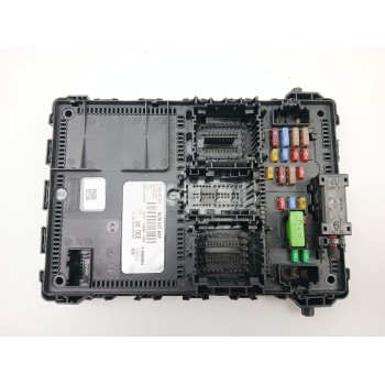 CAJA RELES / FUSIBLES KT1T15604DCE F005V02922 