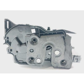 CERRADURA PUERTA TRASERA IZQUIERDA 825039922R 