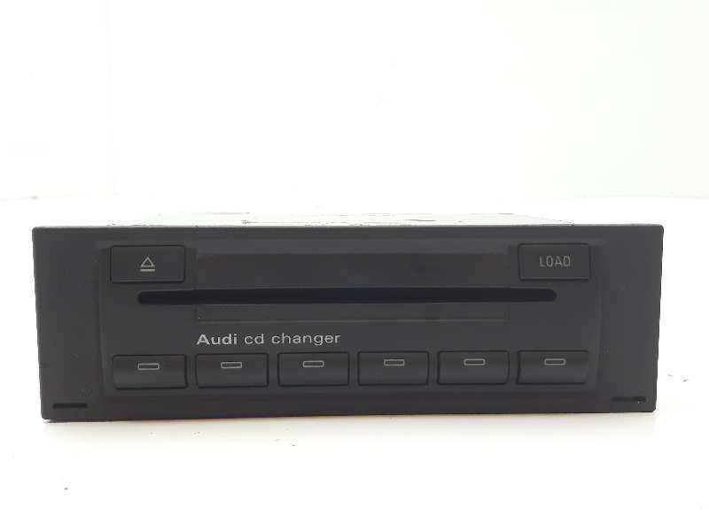 Recambio de sistema audio / cd para audi a4 berlina (8e) 2.0 tfsi quattro (147kw) referencia OEM IAM 8E0035111D  