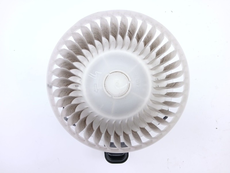 Recambio de motor calefaccion para toyota c-hr (_x1_) 1.8 hybrid (zyx10_, zyx11_) referencia OEM IAM 5285T1  