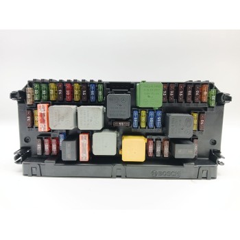 CAJA RELES / FUSIBLES A2129009225 F005V01626 