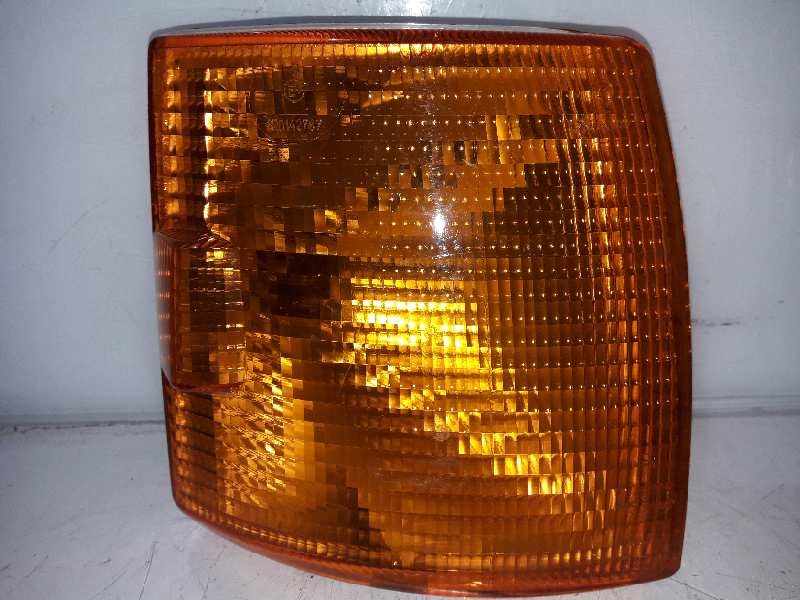 Recambio de piloto delantero derecho para volkswagen t4 transporter/furgoneta (mod. 1991) caja cerrada referencia OEM IAM 701953