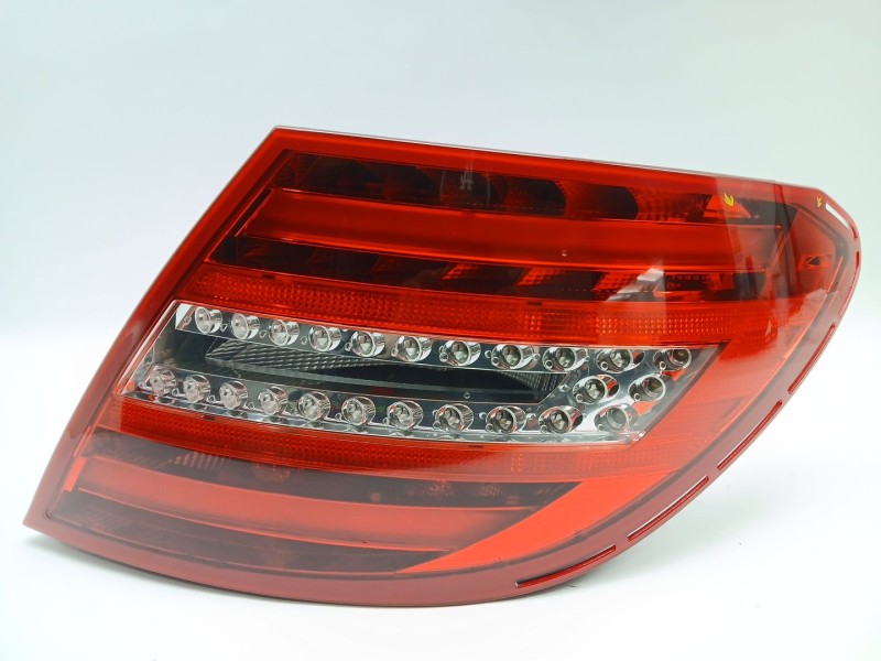 Recambio de piloto trasero derecho para mercedes-benz clase c (w204) c 220 cdi (204.008) referencia OEM IAM 2048202764  