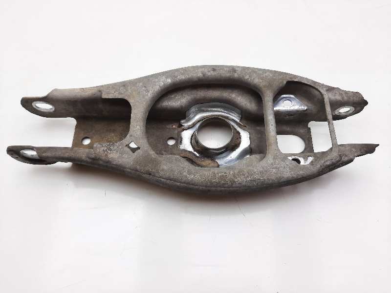 Recambio de brazo suspension inferior trasero izquierdo para bmw serie 1 berlina (e81/e87) 116d referencia OEM IAM   