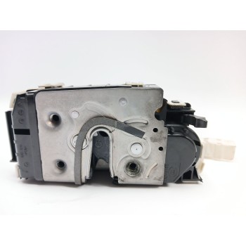 CERRADURA PUERTA TRASERA DERECHA A0997300235 