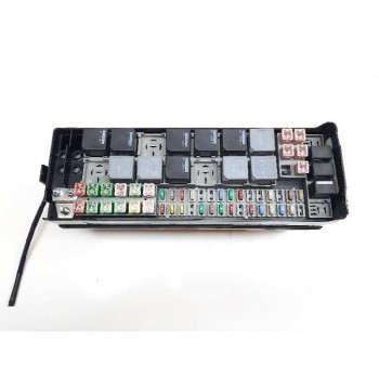 CAJA RELES / FUSIBLES 8H3214290FA 