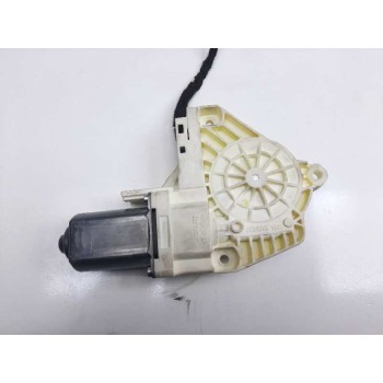 MOTOR ELEVALUNAS TRASERO DERECHO 774600 