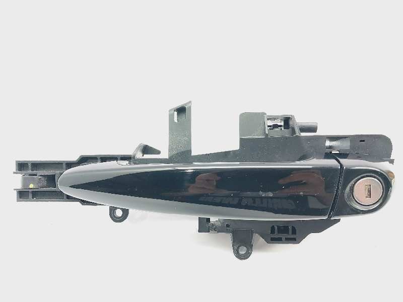 Recambio de maneta exterior delantera izquierda para bmw serie 1 berlina (e81/e87) 118d referencia OEM IAM 51217200935  